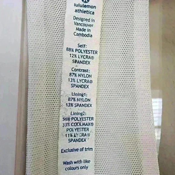 Lululemon Floral Athletic Racerback Top Size 8 Workout Loungewear Outdoors - Picture 9 of 9